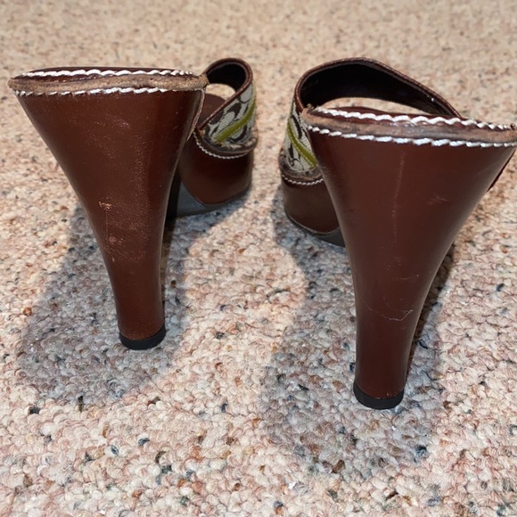 Coach Heels - Picture 3 of 5